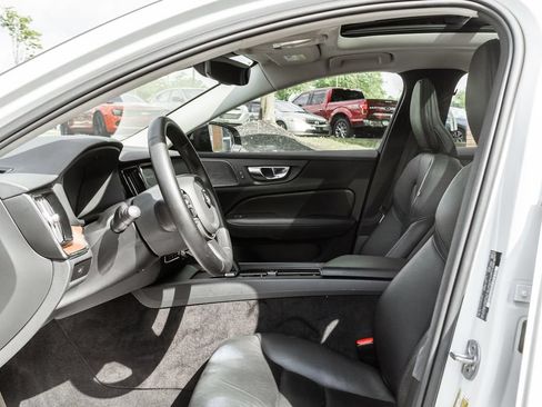 Used 2023 Volvo S60 B5 Plus w/ Climate Package AWD/4WD image 23