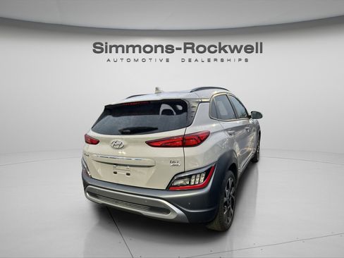 Used 2022 Hyundai Kona Limited image 7