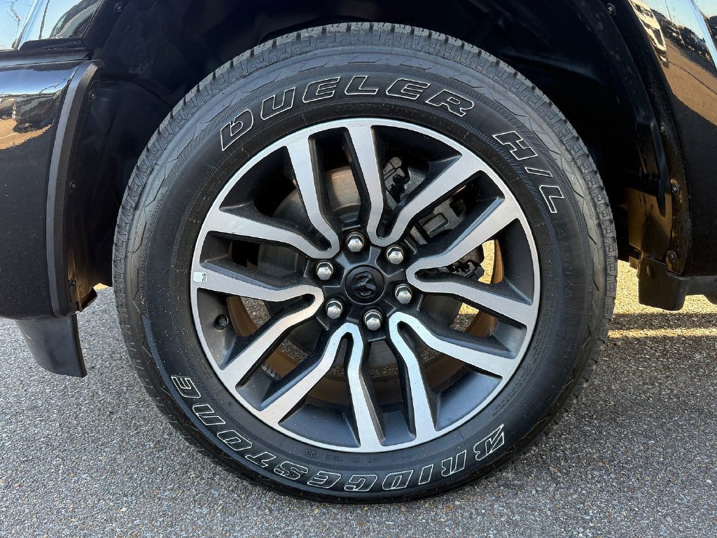 Used 2026 RAM 1500 Limited AWD/4WD image 9