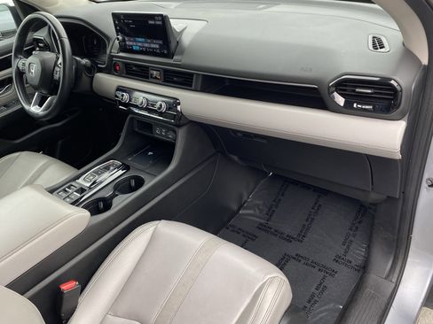 Used 2023 Honda Pilot EX-L image 10