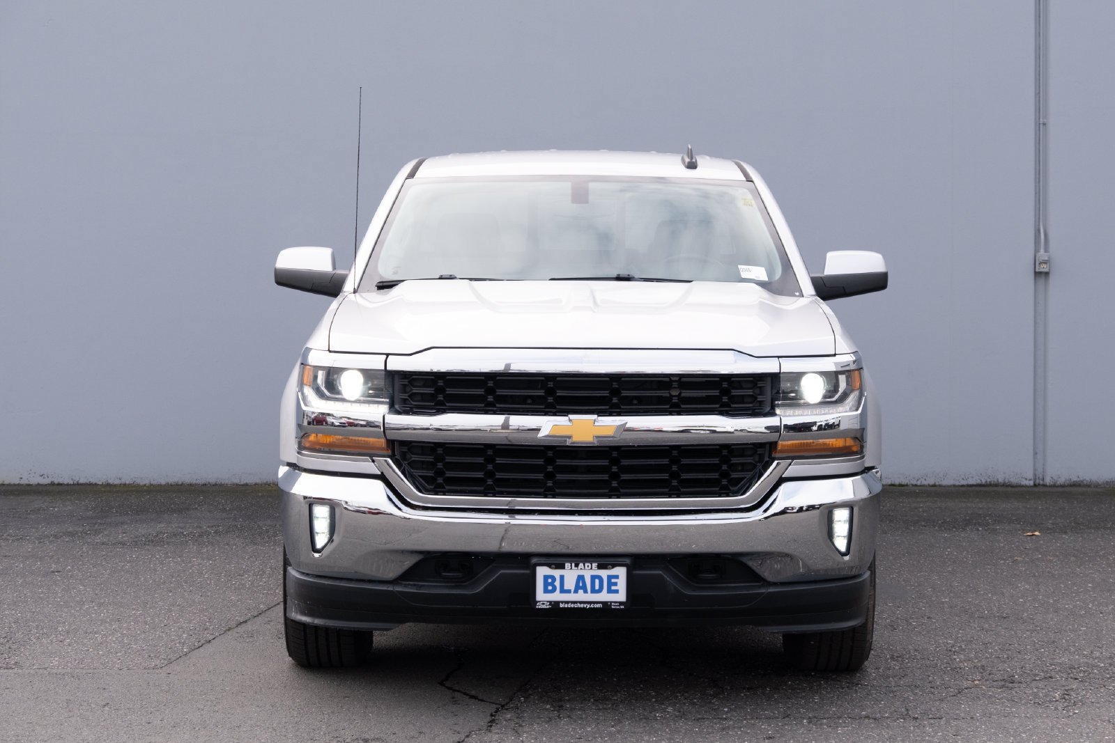 Used 2018 Chevrolet Silverado 1500 LT w/ All Star Edition AWD/4WD image 18