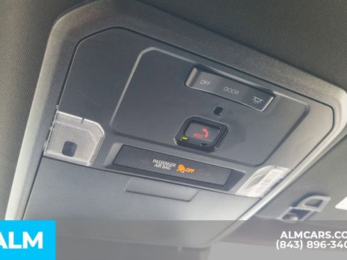 Used 2024 Toyota Tacoma TRD Off-Road image 16