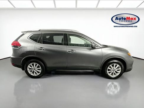 Used 2018 Nissan Rogue SV w/ Premium Package AWD/4WD image 8