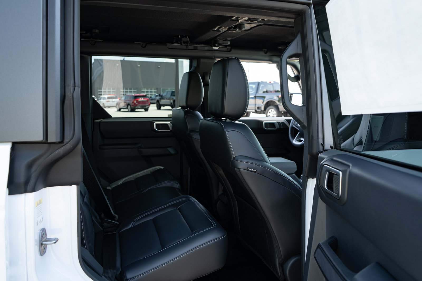 New 2026 Ford Bronco Outer Banks w/ Sasquatch Package AWD/4WD image 20