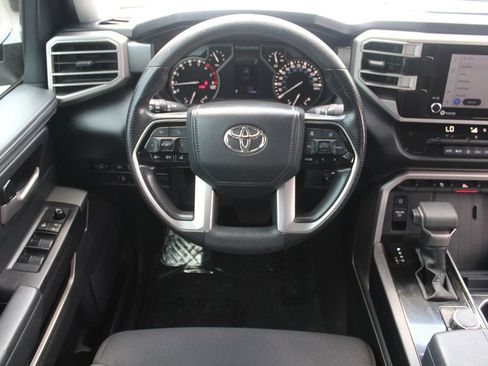 Used 2022 Toyota Tundra SR5 image 5
