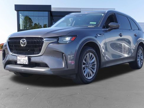 Used 2024 MAZDA CX-90 Plug-In Hybrid w/ Preferred AWD/4WD image 9