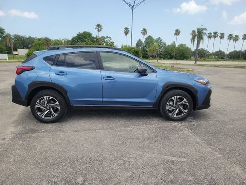 Used 2024 Subaru Crosstrek 2.0i Premium AWD/4WD image 4