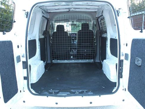 Used 2020 Nissan NV200 SV w/ Sliding Glass Door Package FWD image 20