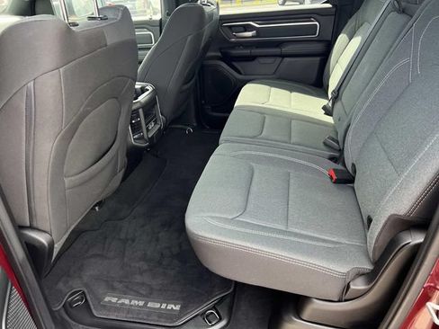 Used 2022 RAM 1500 Big Horn AWD/4WD image 10