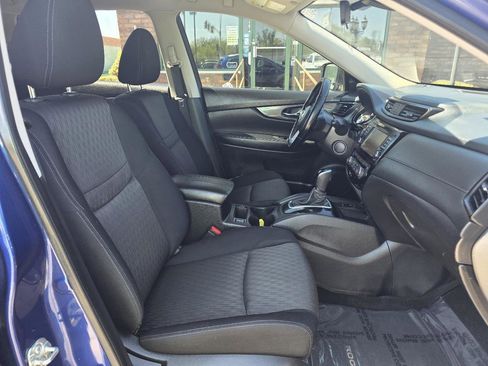 Used 2020 Nissan Rogue SV w/ Premium Package FWD image 15