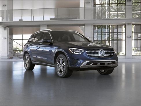 Certified 2022 Mercedes-Benz GLC 300 4MATIC image 11