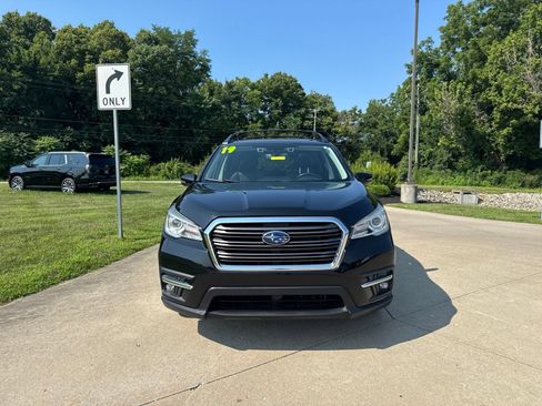 Used 2019 Subaru Ascent Limited AWD/4WD image 2
