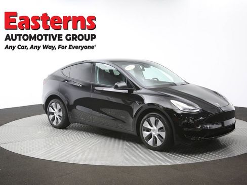 Used 2021 Tesla Model Y Long Range AWD/4WD image 43