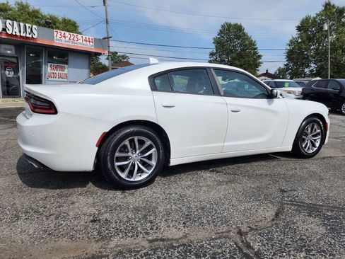 Used 2015 Dodge Charger SXT w/ Plus Group RWD image 4