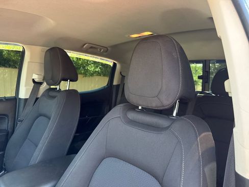 Used 2016 Chevrolet Colorado LT w/ LT Convenience Package AWD/4WD image 13