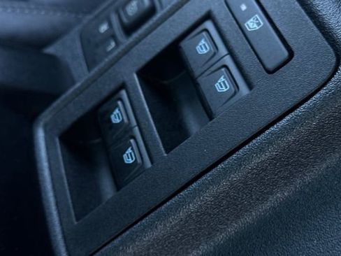 Used 2025 Ford Bronco Badlands AWD/4WD image 11