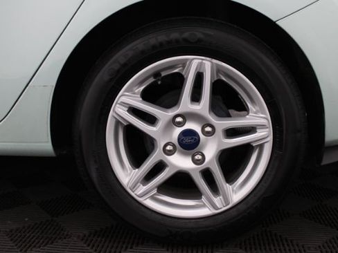 Used 2019 Ford Fiesta SE image 8