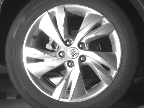 Used 2025 Buick Encore GX Preferred AWD/4WD image 15