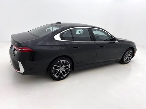 Used 2026 BMW 530i xDrive AWD/4WD image 6