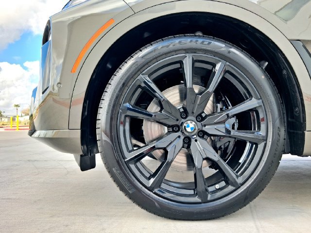 New 2027 BMW X7 xDrive40i w/ Executive Package AWD/4WD image 30