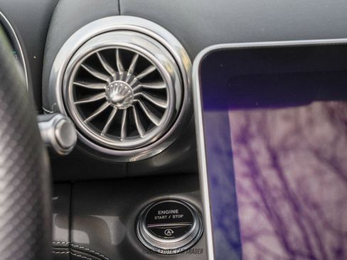 Used 2022 Mercedes-Benz SL 63 AMG 4MATIC image 68