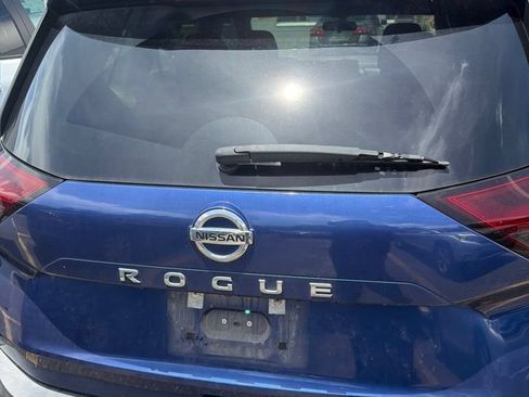Used 2021 Nissan Rogue S FWD image 6