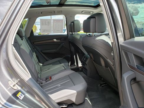 Used 2025 Audi Q5 2.0T Premium Plus image 16