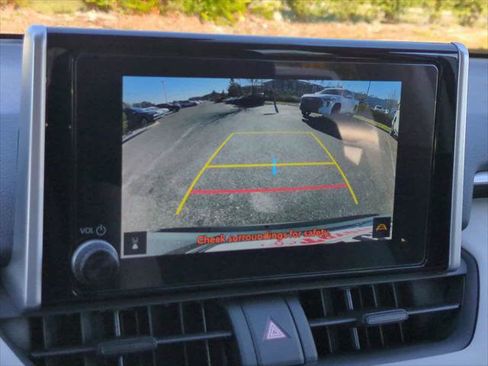 Certified 2025 Toyota RAV4 XLE image 20