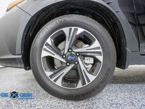 Used 2025 Subaru Crosstrek 2.5i Premium w/ Crosstrek Mirror Package AWD/4WD image 46