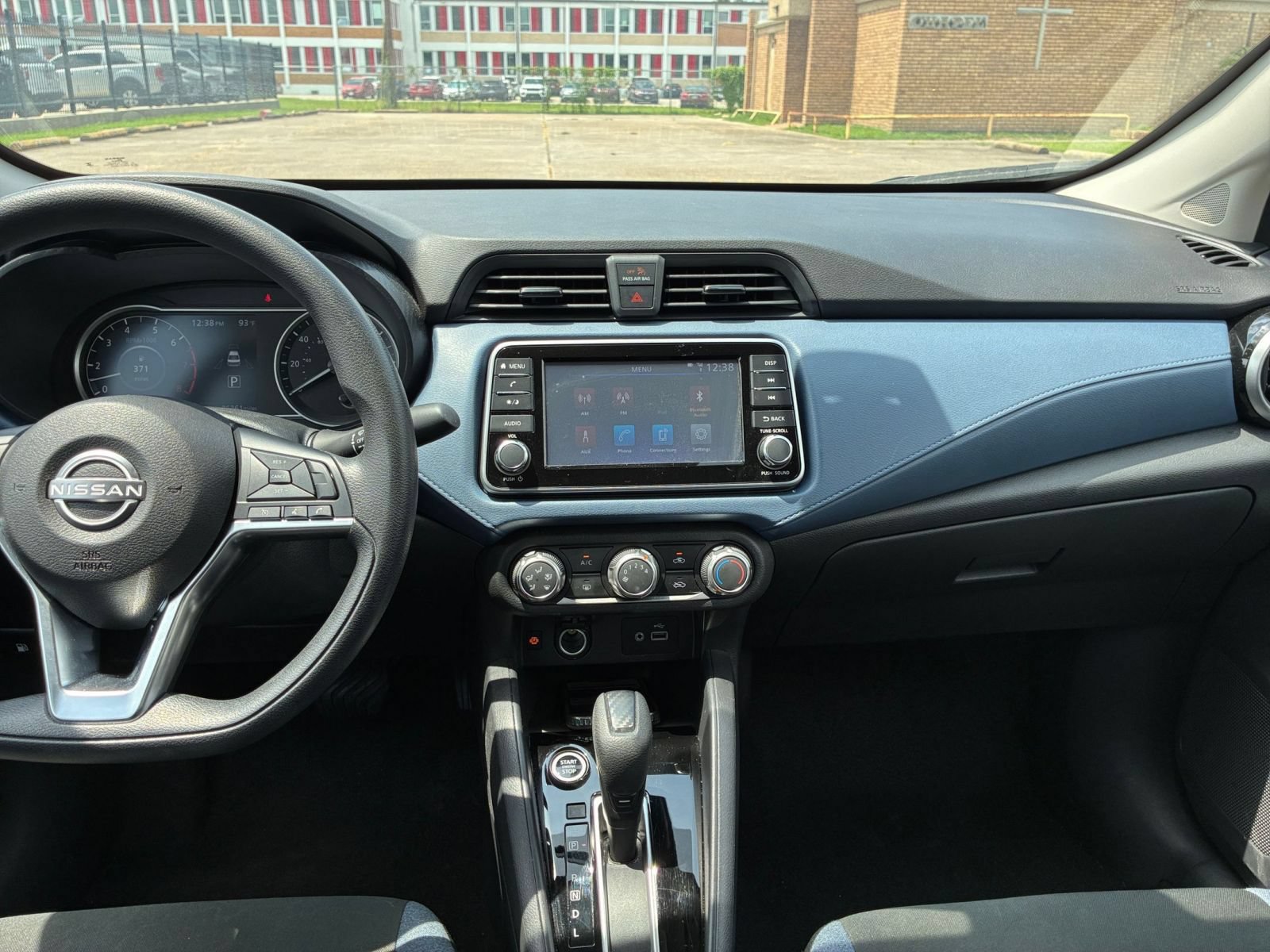 Used 2025 Nissan Versa SV FWD image 16