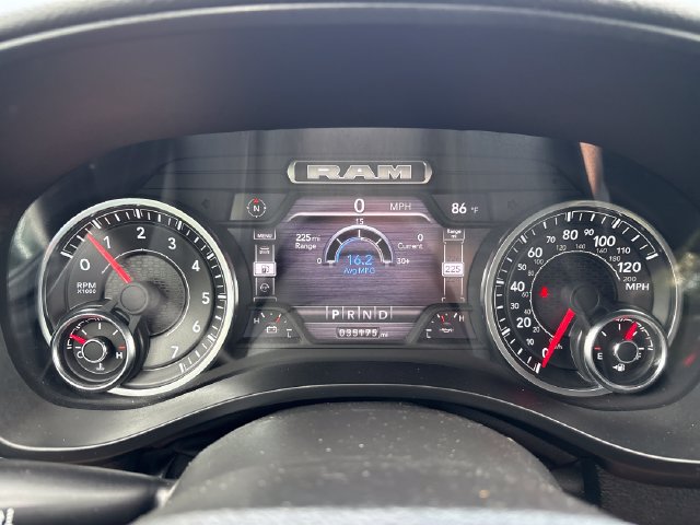 Used 2023 RAM 1500 Big Horn AWD/4WD image 13