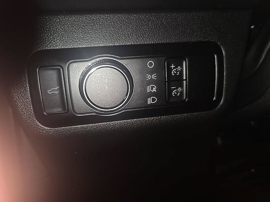 Used 2023 Ford Escape Active AWD/4WD image 16