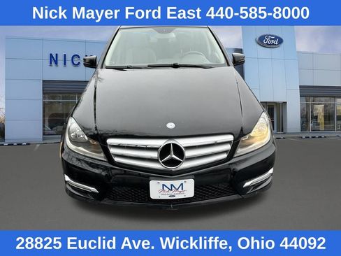 Used 2013 Mercedes-Benz C 300 4MATIC Sedan image 2