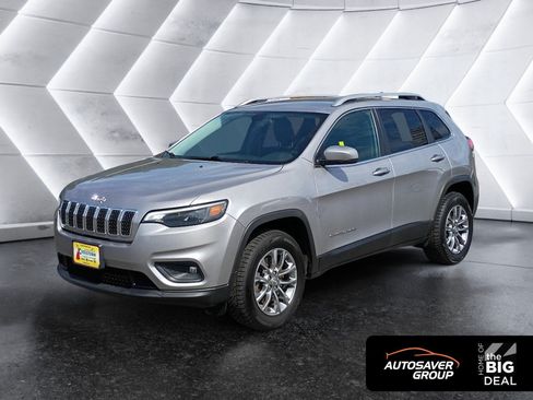 Certified 2020 Jeep Cherokee Latitude Plus w/ Cold Weather Group AWD/4WD image 1