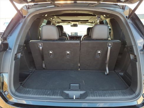 Used 2023 Honda Pilot TrailSport image 5