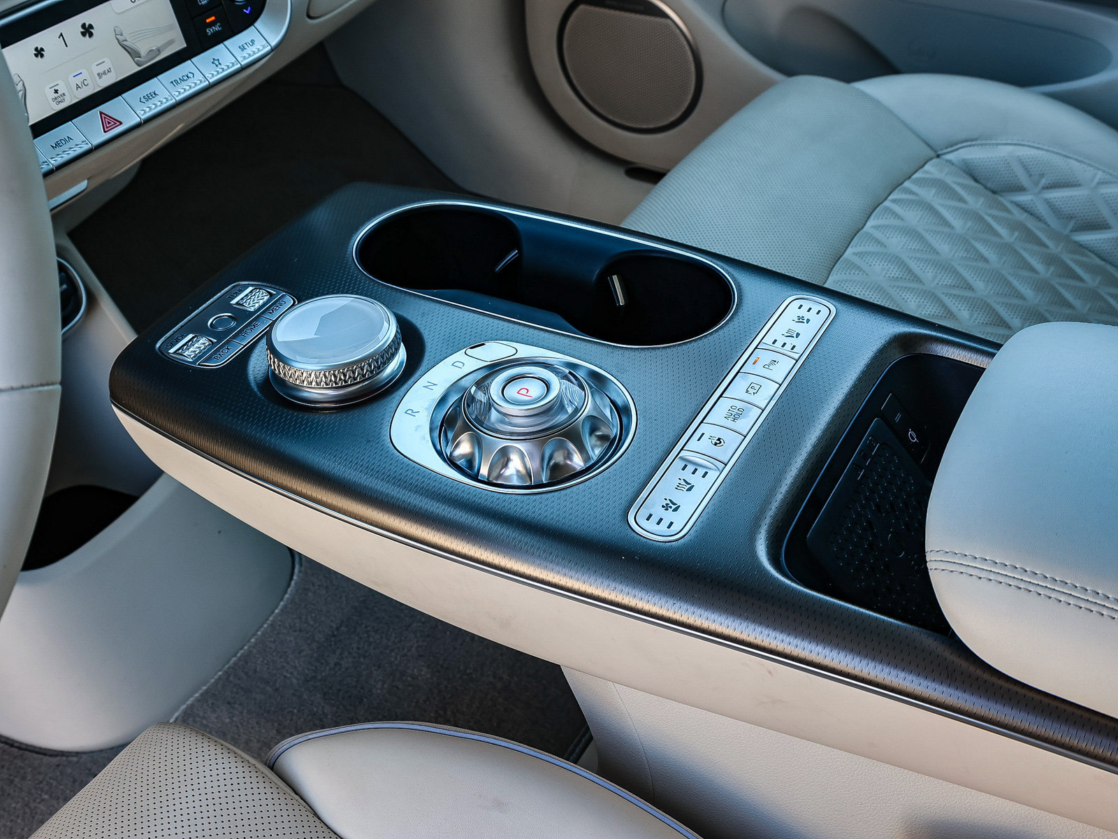 Used 2023 Genesis GV60 Performance AWD/4WD image 21