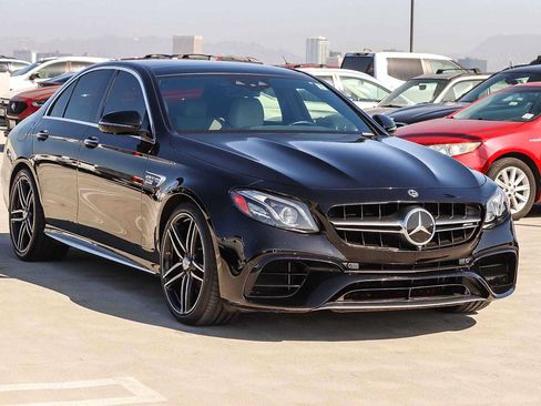 Used 2019 Mercedes-Benz E 63 AMG S image 3