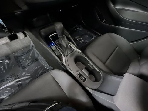 Used 2023 Toyota Corolla LE image 25