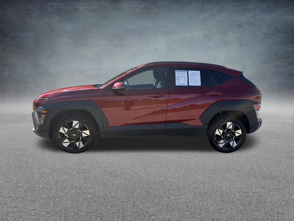 Used 2025 Hyundai Kona SEL AWD/4WD image 3