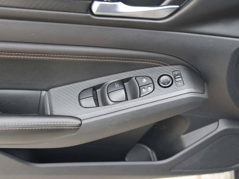 Used 2022 Nissan Altima 2.5 SR image 15