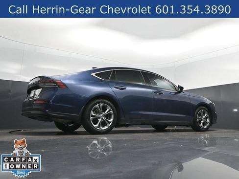 Used 2024 Honda Accord EX image 37