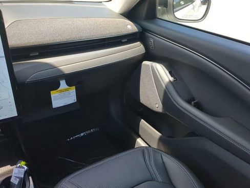 New 2025 Ford Mustang Mach-E Premium image 16