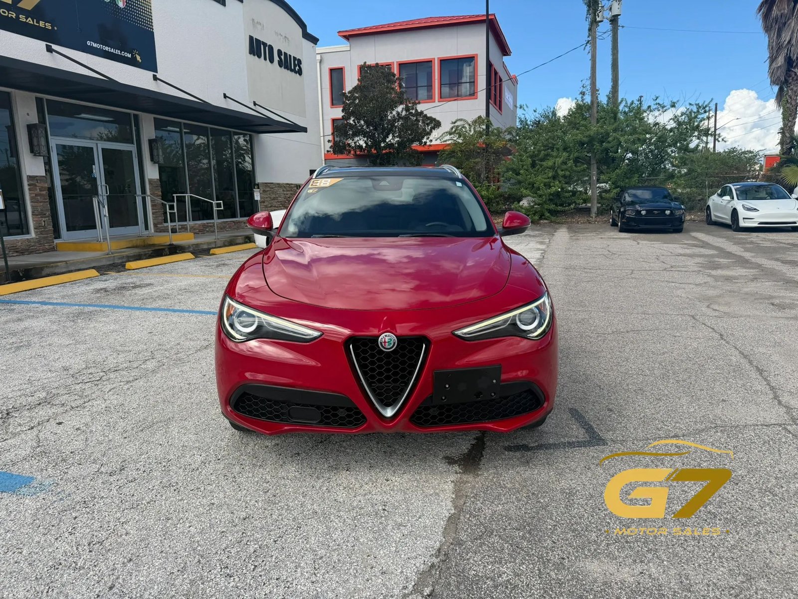Used 2018 Alfa Romeo Stelvio Ti AWD/4WD image 2