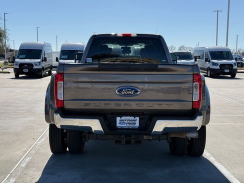 Used 2019 Ford F450 XL w/ Power Equipment Group image 9