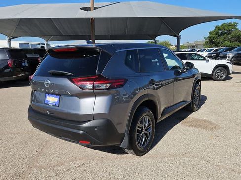 Used 2021 Nissan Rogue S FWD image 8