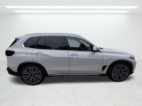 New 2026 BMW X5 sDrive40i w/ Executive Package RWD image 3