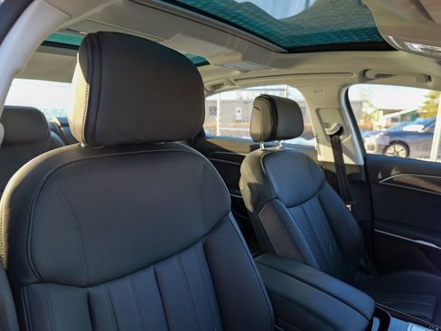 Used 2023 Audi A8 L 3.0T w/ Comfort Plus Package image 37