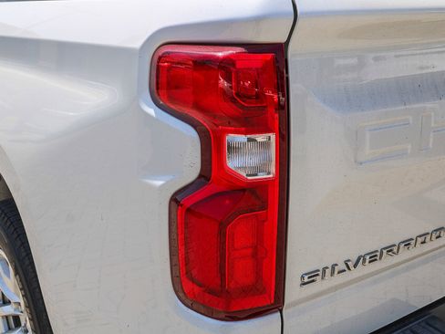 Used 2021 Chevrolet Silverado 1500 RST RWD image 10