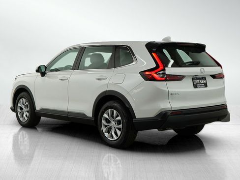Used 2023 Honda CR-V LX image 4