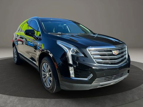 Used 2017 Cadillac XT5 Luxury image 4